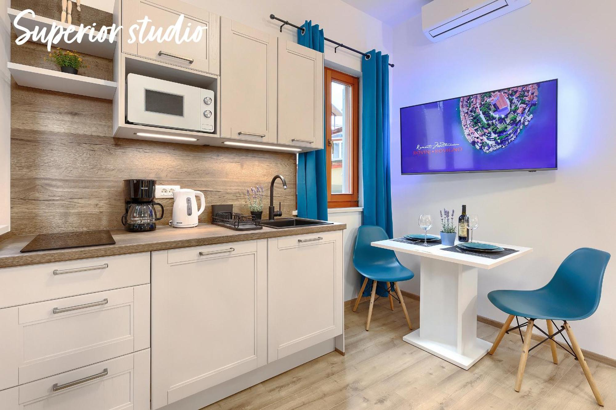 Studios Notte Sul Porto Rovinj Exteriér fotografie