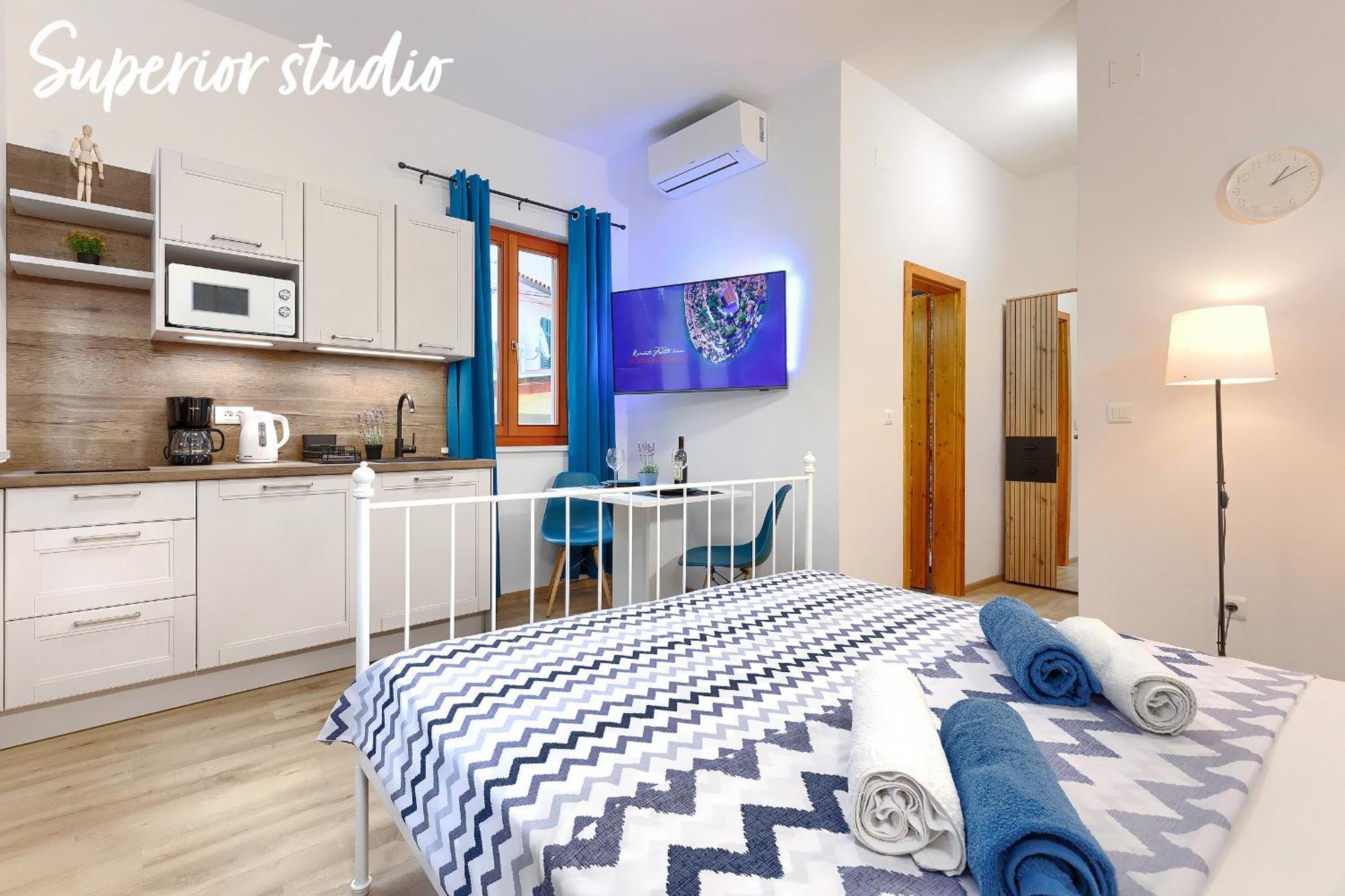 Studios Notte Sul Porto Rovinj Exteriér fotografie